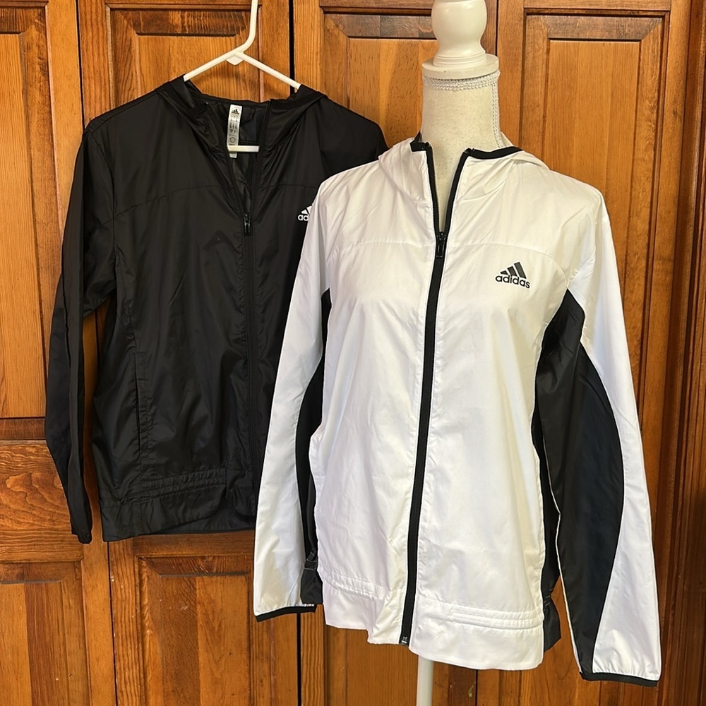 Adidas Women’s Hooded Full Zipper. Windbreaker Choose Black or White Small